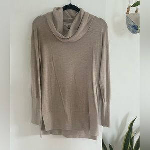 Loft beige pullover
